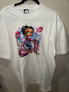 Girls White Betty Boop Graphic Tee with Pink Accents
